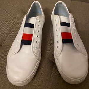 Tommy shoes